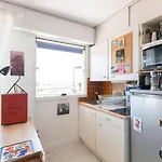 Guestready -- Technicolor Boheme Studio In Charonne