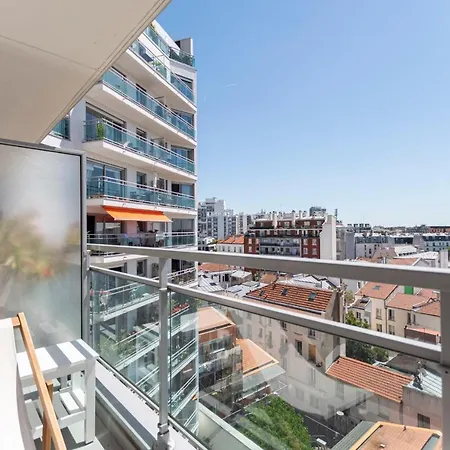 Apartment Guestready -- Technicolor Boheme Studio In Charonne *